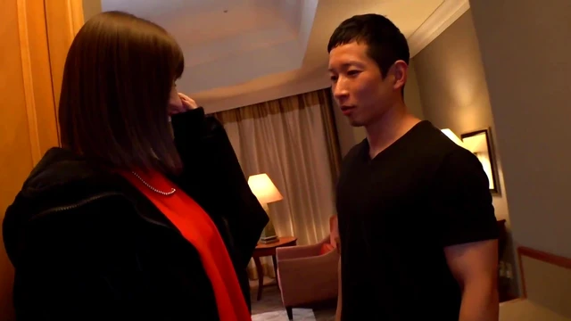 Perfect Woman's Stunning Curves & Wet Pleasure: G-Cups In Naughty Swimsuit Oil Showdown