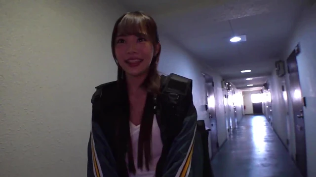 Delivery Girl Gets Remote-Controlled Vibro Orgasms Before Raw Sex Festivities Begin