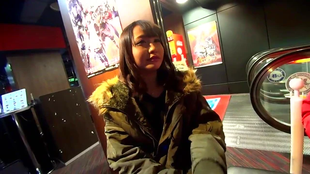 Gamer Goddess Trades Hot Sex For Pro Gear & Conquers E-Sports With Her Amazing Body