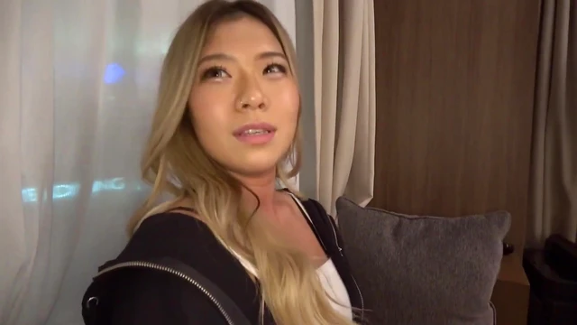 Rare Beauty, Seductive Black Gal Rumi At Izakya Offers Steamy Treatments Pt1