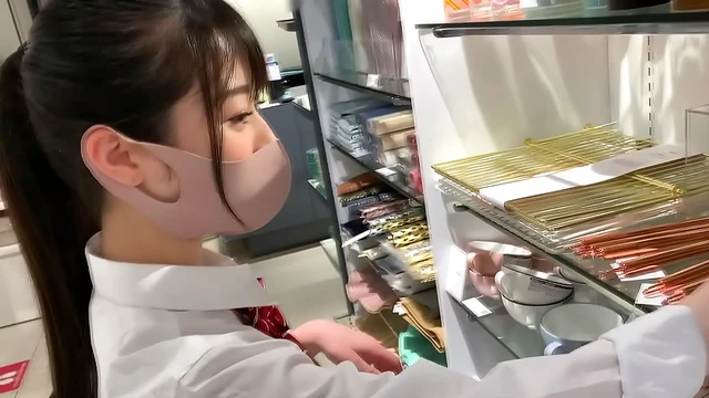 Cute Honors Student Gets Gonzo Sex With Hands & Doggy Style插入squirt Orgasm Thrill