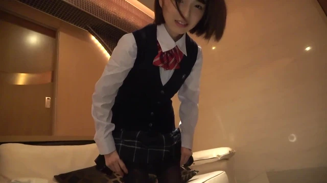 Class Beauty Craves Old Man's Cash, Ignites Forbidden Passion Behind Closed Doors