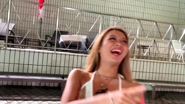 Sexy Black Gal With Blonde Hair Cums Hard By Shaking Oily Ass At Night Pool Sex