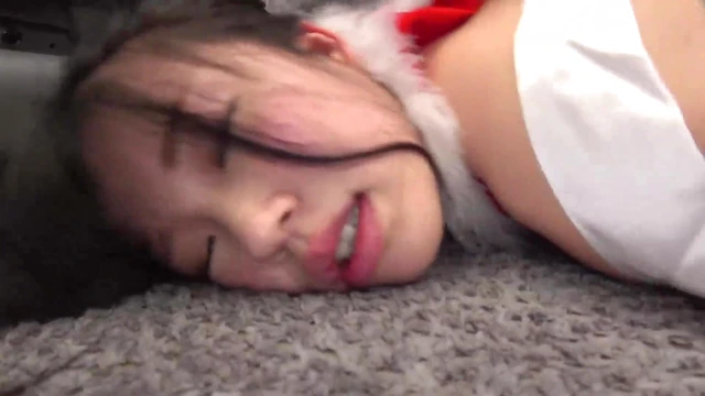 Hitomi (23), Dominant Cell Phone Salesgirl Alone On Xmas Night Gets Fucked Hard