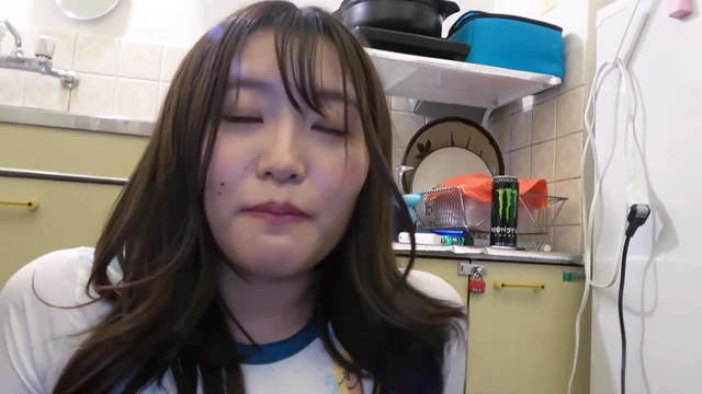 Sexy Fcup Shop Clerk Tempts Gonzo Dude With Her Curves & Toys For Unleashed Pleasure