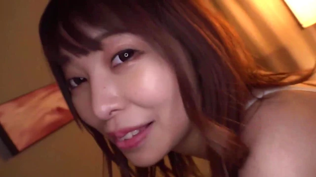 Sexy Seseko Arrives In Tokyo Dressed Hot & Ready For Action Tonight