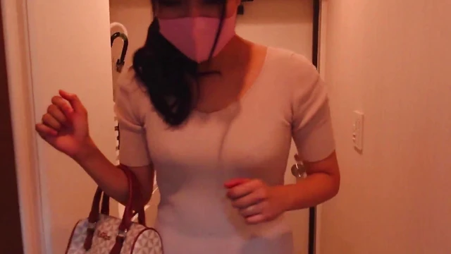 Tall Wife Takes Huge Cock After Husband's Job Loss - Raw Amateur Action