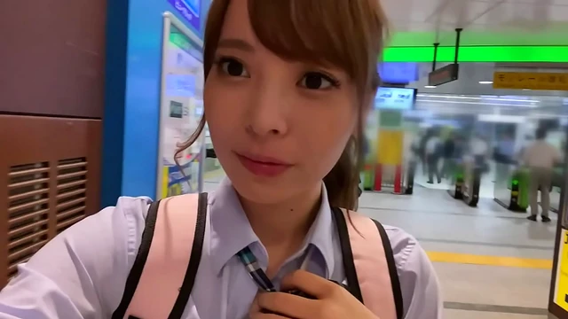 Young Rich Girl Brings Older Man To Hotel For Hot Live Fuck And Cum In Pussy