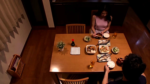Asian Goddess Gets Her Cunt Fondled By Guy While Cooking