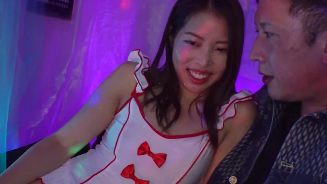 Sexy Pub Girl With Flawless Skin Swallows Loads & Encourages Ejaculation! Part 2