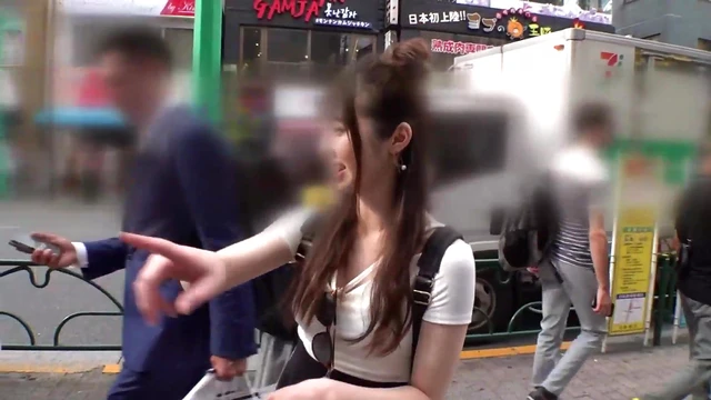 Curious Cutie Loves Big Dicks, Hot Sex & Peachy Butt Pussy Cam Fun!