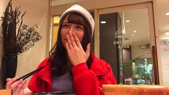 Momo's Perfect Face & Body Thrills Amateur Lover In Sugar Dating Sex Encounter