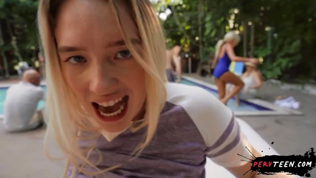 Banging a Bootylicious Teen in Risky Public Pool Fuck!