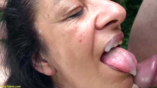 Public Outdoor Mature Anal Fist Fuck Orgy: Raunchy, Raw Group Pleasure