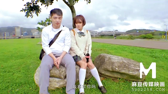 Superb Han Tang's Seductive 60FPS Action Delights Fans Worldwide