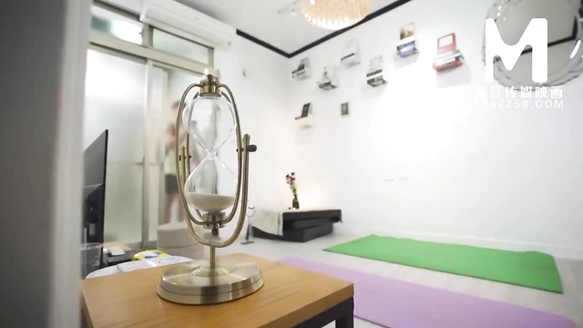 Asian Starlet Teases Hard Cock Before Giving Hot Oral Blowjob