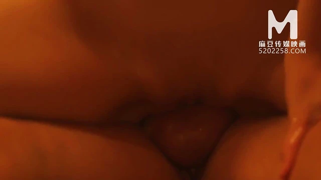 Asian Temptress Gets Her Pussy Licked Before Mind-Bending Sex