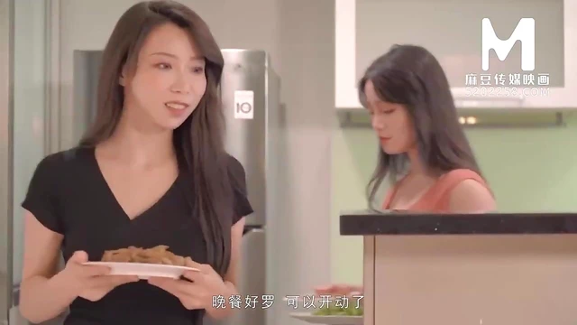 Asian Beauty Gets Dirty Role Play Action On Her Knees