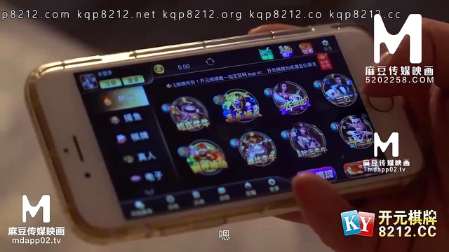 Seductive Lady Delivers Mind-Blowing Blowjob Mastery