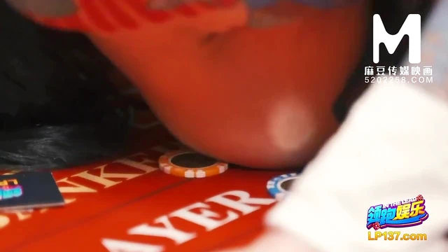 Luxurious Sugar Babe Teases Cam Before Hot Explicit Showdown Close-Up