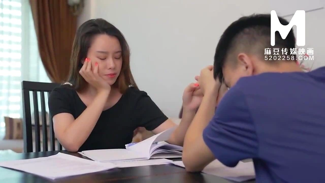 Passionate Date Night Encounter Captured in Chinese Video