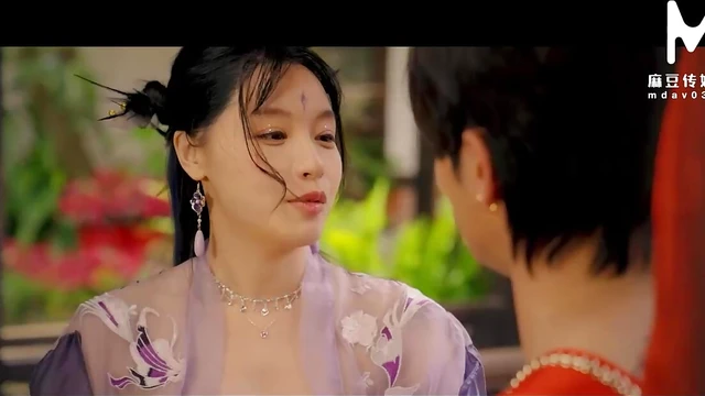 Su Yu Tang Engages in Steamy Foursome Adventure Onscreen