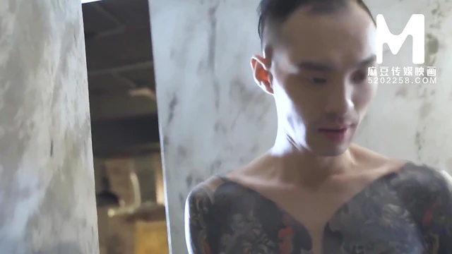 Sizzling Doxie Gives Mind-Blowing Blowjob Before Wild Sex