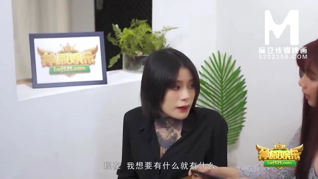 Passionate French Beauty Delivers Hot Oral Pleasure in Crystal-clear Detail