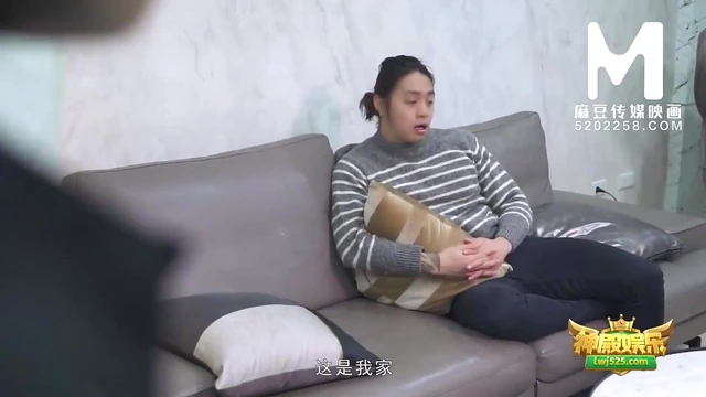 Passionate French Beauty Delivers Hot Oral Pleasure in Crystal-clear Detail