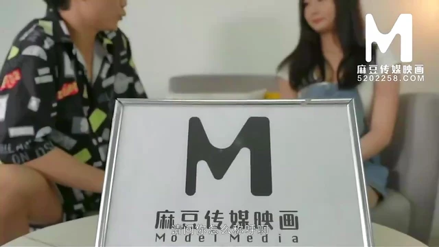 Bonny Mantrap Seduces Model Media Star In Hot Asian Sex Scene