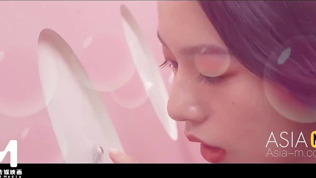 Loved One Gives Amazing Blowjob Before Hot Intimate Sex Act