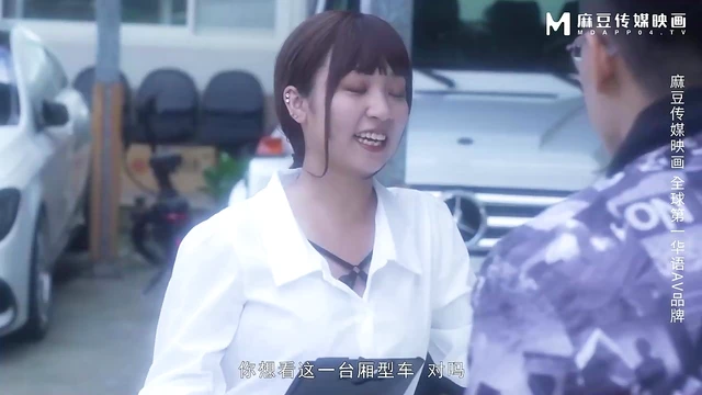 Hot Sultry Asian Lassie Takes Big Cock Deep In Her Tight Pussy