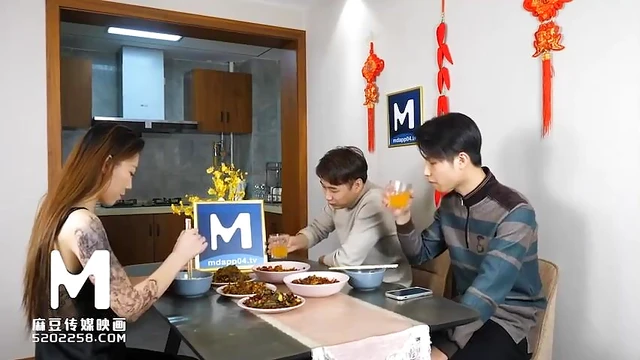 Tootsie Takes On Lover in Sweet Missionary Sex Acts