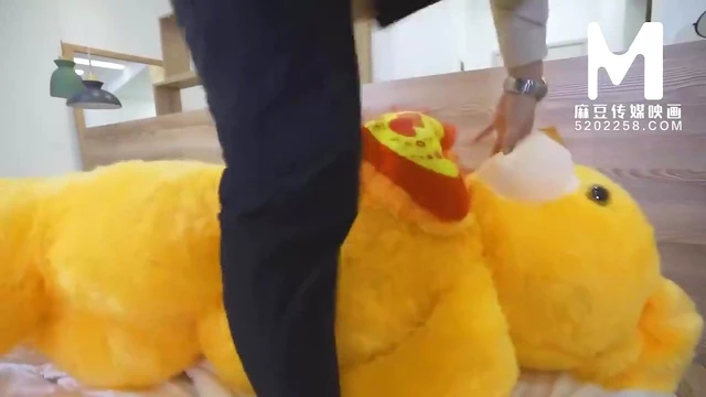 Desirable Sweetheart Satisfies Her Cravings in Hot XXX Action Video