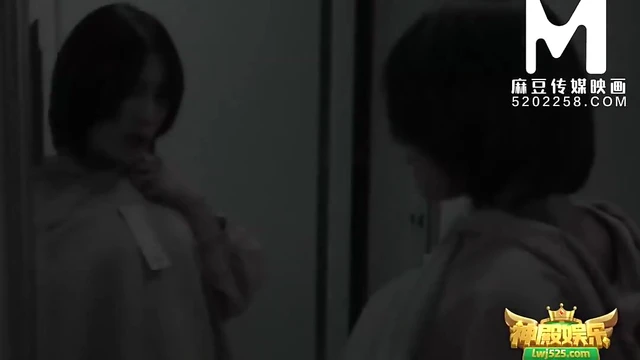 Endearing Floozie Seduces Camera with Sultry Sex Acts in Hot JAV Video Scene