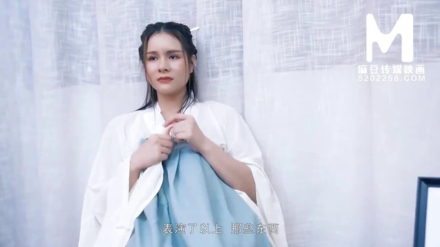 Seductive Baby Doll Delivers Jaw-Dropping Blowjob & Tight Pussy Fuck