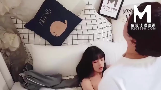 Seductive Mantrap in Rough JAV Video Teases Intensely for Pure Pleasure