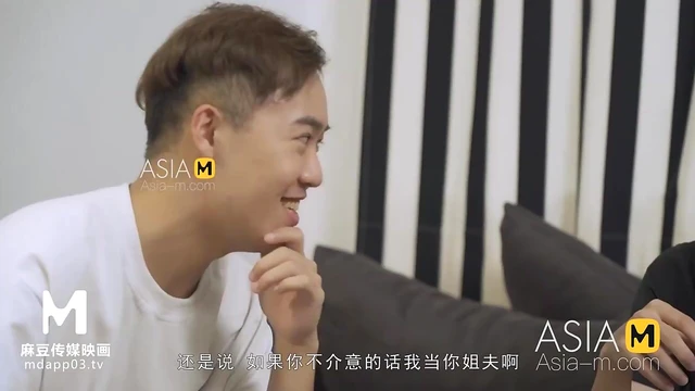 Seductive Stylish Ladylove Satisfies Her Cravings in Explicit JAV Clip