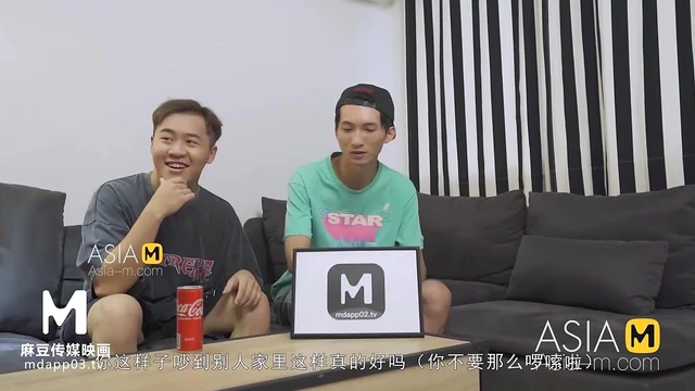 Seductive Stylish Ladylove Satisfies Her Cravings in Explicit JAV Clip