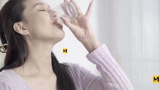 JAV Video Sweet Seductress Tempts Her Lover With Wild Passionate Sex Acts