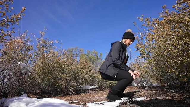 Outdoor Sex in the Snow! Risky with a Big CumShot on My Ass!