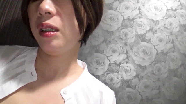 Amateur Mature Woman Satomi Yamauchi Takes You For A Ride In Bed