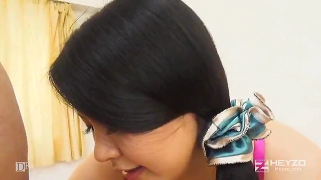 Shizuka Ishikawa Eats Sweet Pie Before Seductive Lovemaking Delight