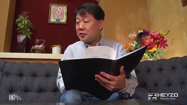 Honoka Orihara's One-Day Mistress Fantasy with Her Personal Slave Starlet