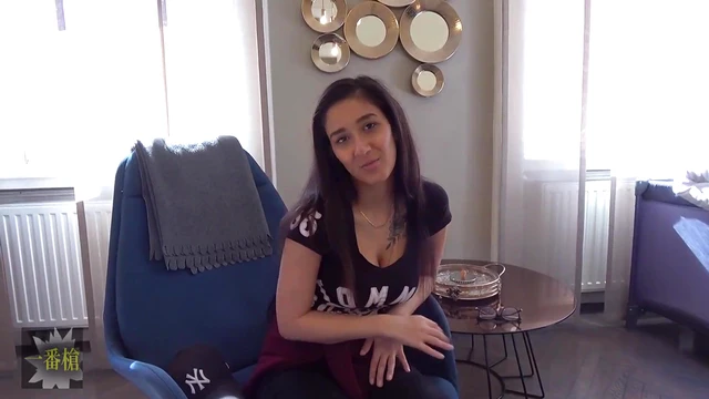 Slim Teen Darcia Shows Off Fluffy Big Tits and Gets Raw Fucked Hard Live