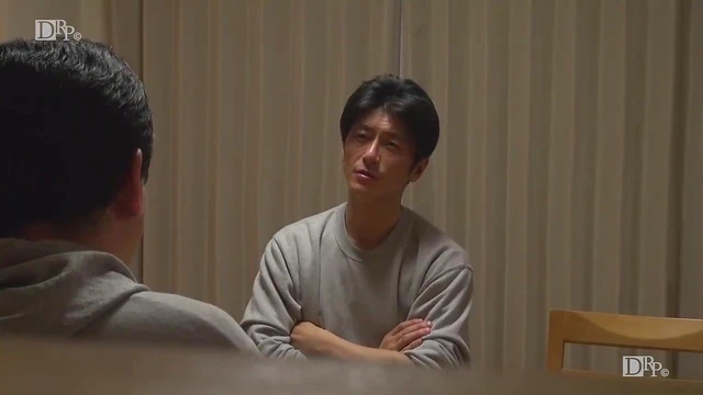 Kami Yui Ayana Seduces With Kisses Before Opening Up For Deep Penetration