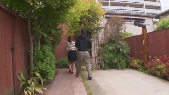 Seductive Wife Nanako Asahina Goes Braless While Taking Out Morning Trash