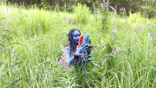 Avatar Babe With Big Ass. Hard Dildo Anal And Pussy Fuck, Squirt In Nature