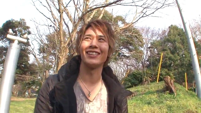 Slender Kaede Nonoka Tempts Men With Her Body For Steamy Sex Sessions