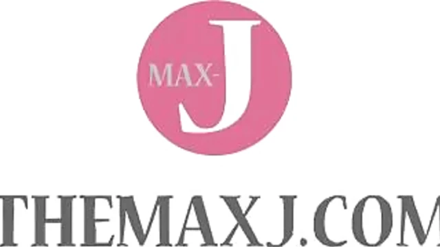 Haruna Directs Amateur Lesbians' Steamy Climax at Squirting Orgasm Festival